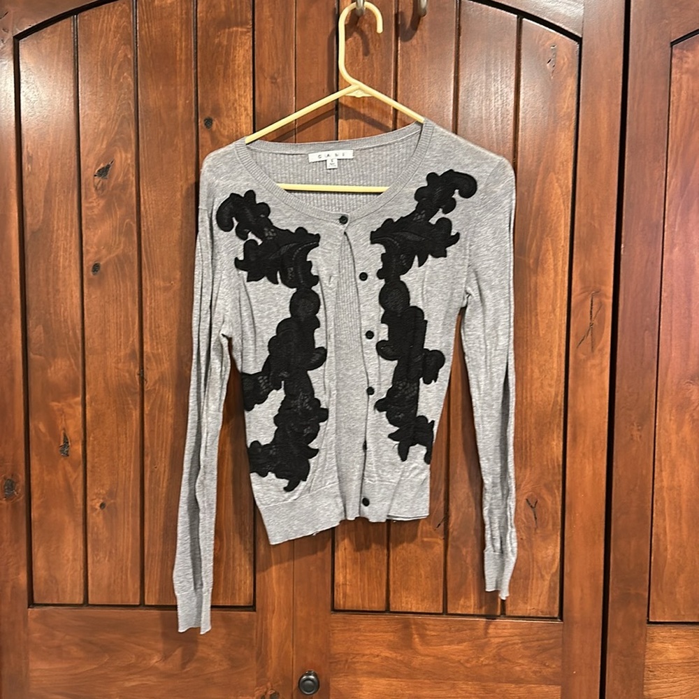 CAbi-lightweight sweater